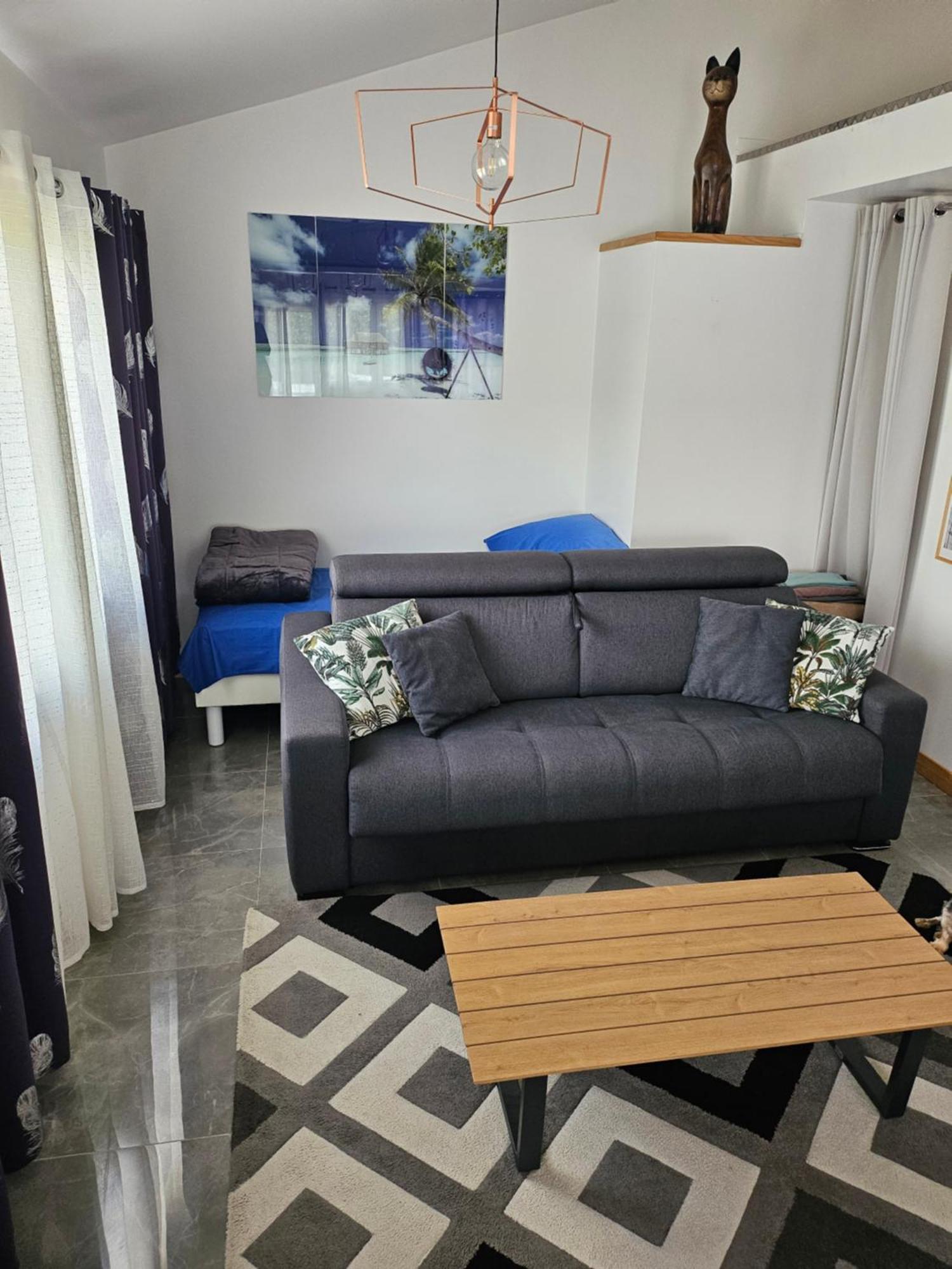 アンティーブBienvenue Chez Alain Et Marieアパートメント 部屋 写真